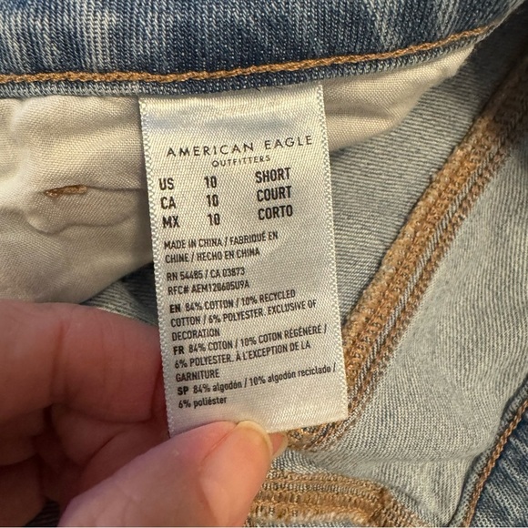 American Eagle Mom Jeans NWT - Picture 7 of 7